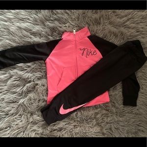 Nike jogging suit